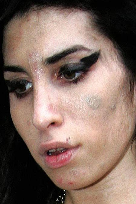 amy winehouse naked photos|Amy Winehouse poses for naked photos .